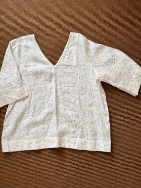 Boden Shirt Size 6 Womens White Linen Gold Polka Dot V Neck Wide Sleeve Top